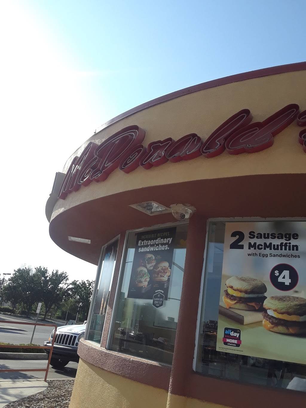 McDonalds | cafe | 798 Bear Mountain Blvd, Arvin, CA 93203, USA | 6618547512 OR +1 661-854-7512