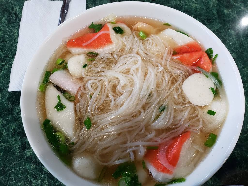 Pho Pacific | restaurant | 15723 Pacific Ave S, Tacoma, WA 98444, USA | 2535365295 OR +1 253-536-5295