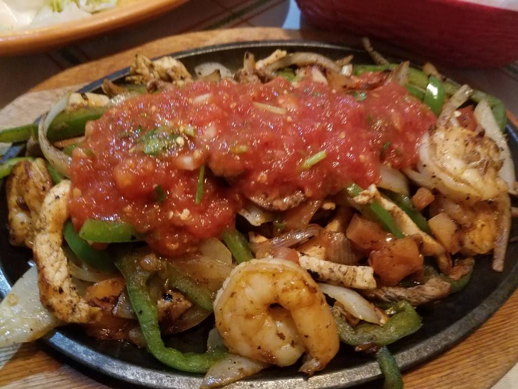 MI Hacienda Mexican Restaurant | restaurant | 8250 Midlothian Turnpike, Richmond, VA 23235, USA | 8045606994 OR +1 804-560-6994