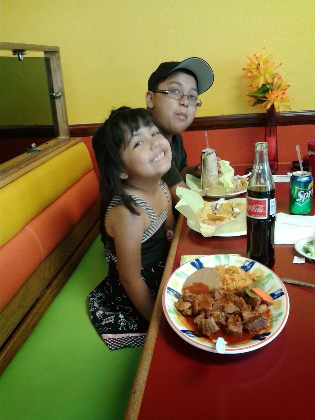 Tacos Los Toritos | restaurant | 2560 S Maryland Pkwy #9, Las Vegas, NV 89109, USA | 7022408226 OR +1 702-240-8226