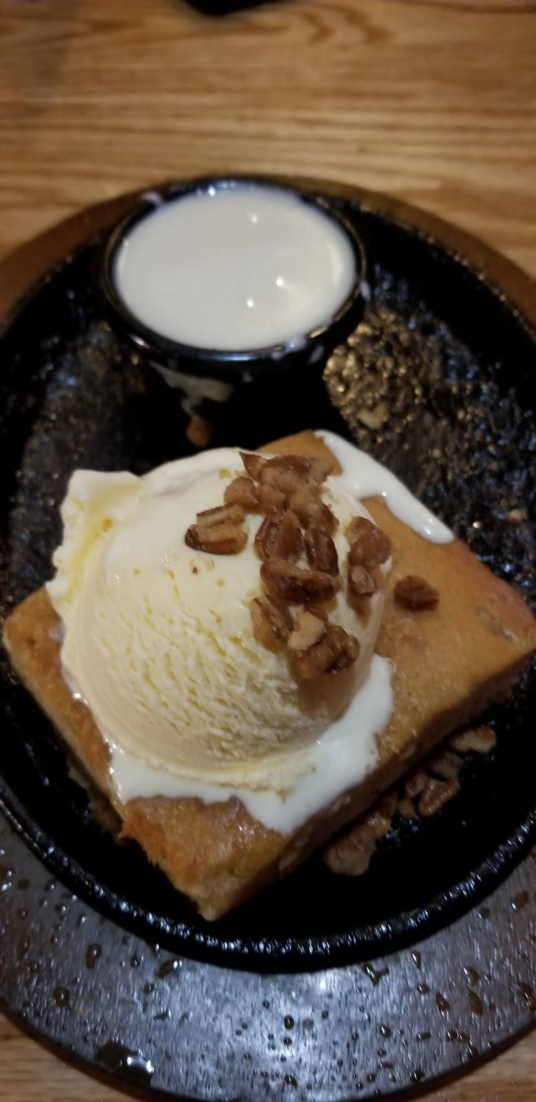 Applebees Grill + Bar | restaurant | 13832 W McDowell Rd, Goodyear, AZ 85338, USA | 6235368440 OR +1 623-536-8440