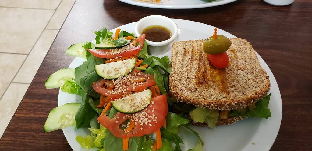 Cien 100% Naturalisimo | restaurant | 2709 Ridgeland Ave, Berwyn, IL 60402, USA | 7083175679 OR +1 708-317-5679