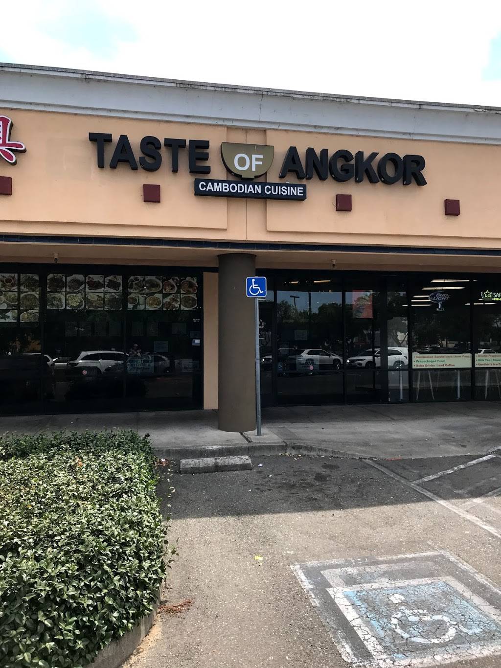 Taste Of Ankhor | restaurant | -4584, 4562 Mack Rd, Sacramento, CA 95823, USA | 9169175630 OR +1 916-917-5630