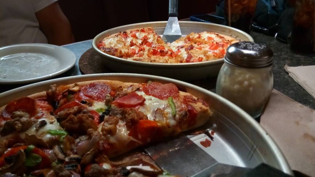 Pizza Hut | restaurant | 72310 CA-111, Palm Desert, CA 92260, USA | 7607764777 OR +1 760-776-4777