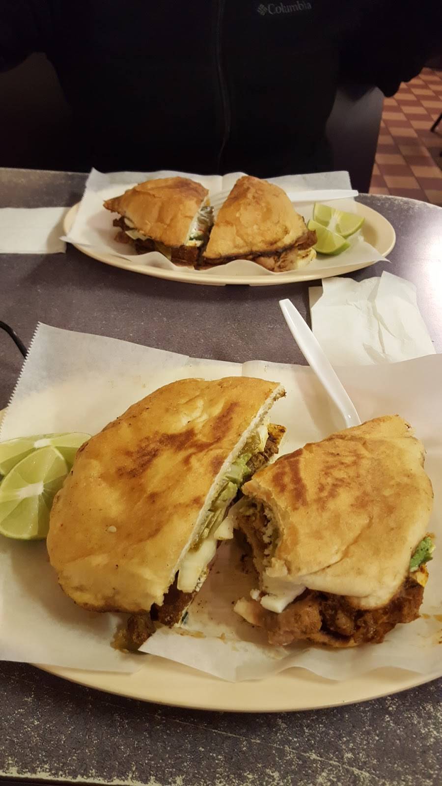 El Olmito Mexican Grocery | restaurant | 502 Mulberry Ave, Muscatine, IA 52761, USA | 5632642094 OR +1 563-264-2094