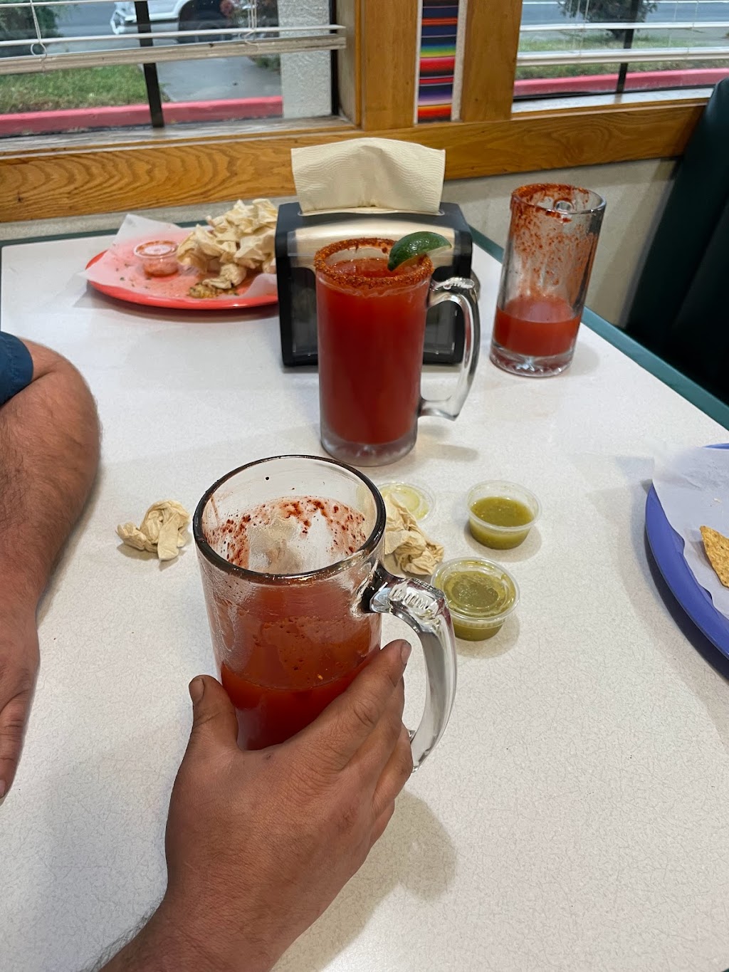 Taqueria La Estrella | restaurant | 1201 Georgia St, Vallejo, CA 94590, USA | 7072464551 OR +1 707-246-4551