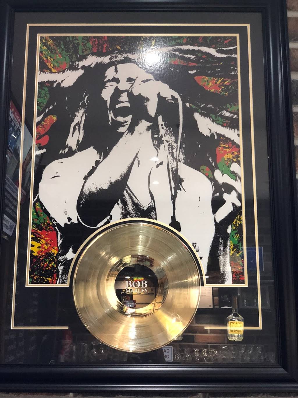 Georges eatery + bar inc | restaurant | 1988 Eglinton Ave W, Toronto, ON M9E 2J9, Canada | 4167849091 OR +1 416-784-9091