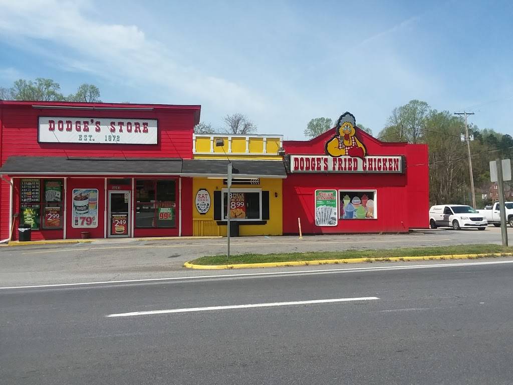 Dodges | restaurant | 5643 Virginia Ave, Bassett, VA 24055, USA | 2766294324 OR +1 276-629-4324