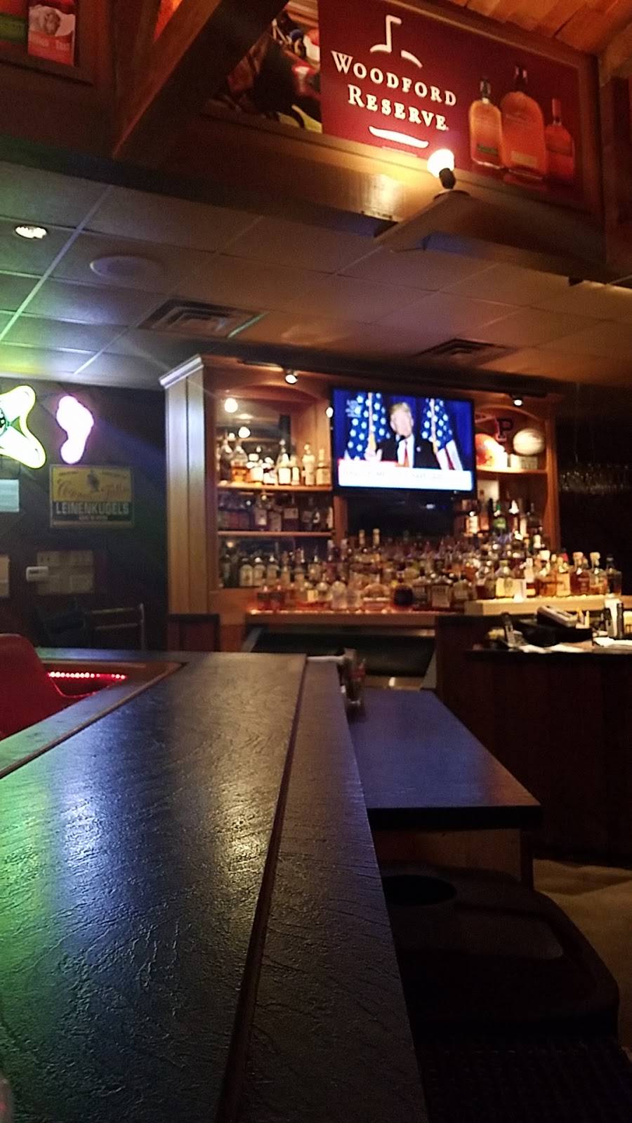 Beachs Supper Club | restaurant | 11369 W Galena Rd, Lena, IL 61048, USA | 8153694630 OR +1 815-369-4630