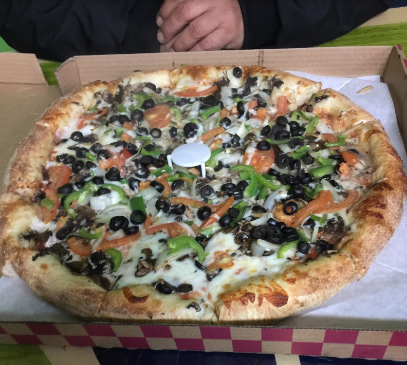 The Pizza Box | restaurant | 15 Huntington St, Shelton, CT 06484, USA | 2035138040 OR +1 203-513-8040