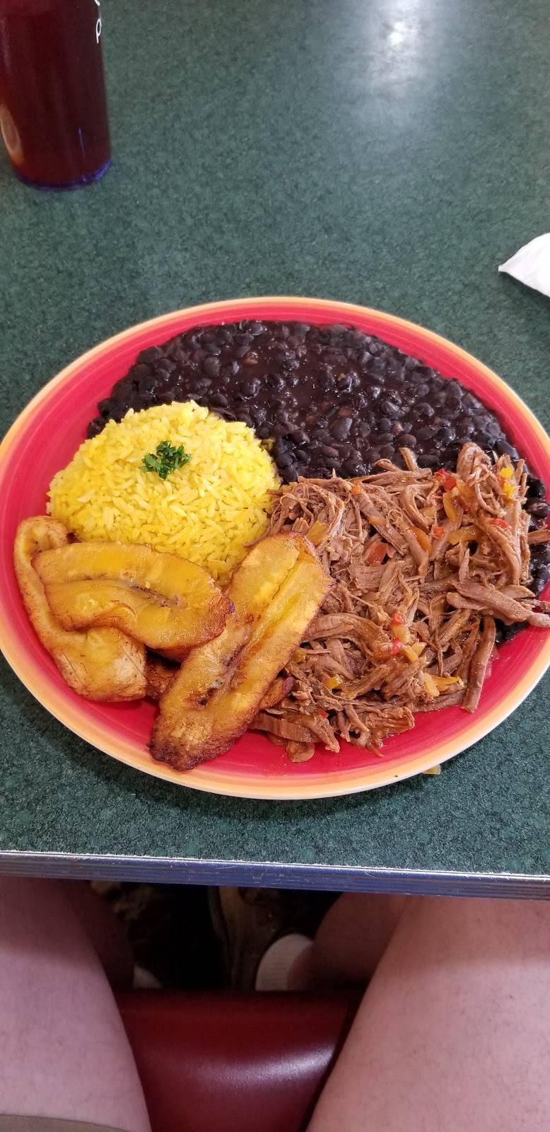 Forasteros Venezuelan and Mexican cuisine | restaurant | 11720 E 11th St, Tulsa, OK 74128, USA | 9184422229 OR +1 918-442-2229