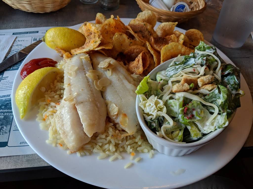 Resto & Brasserie Le Moulin | restaurant | 3164 Rue Laval, Lac-Mégantic, QC G6B 1A4, Canada | 8195830886 OR +1 819-583-0886