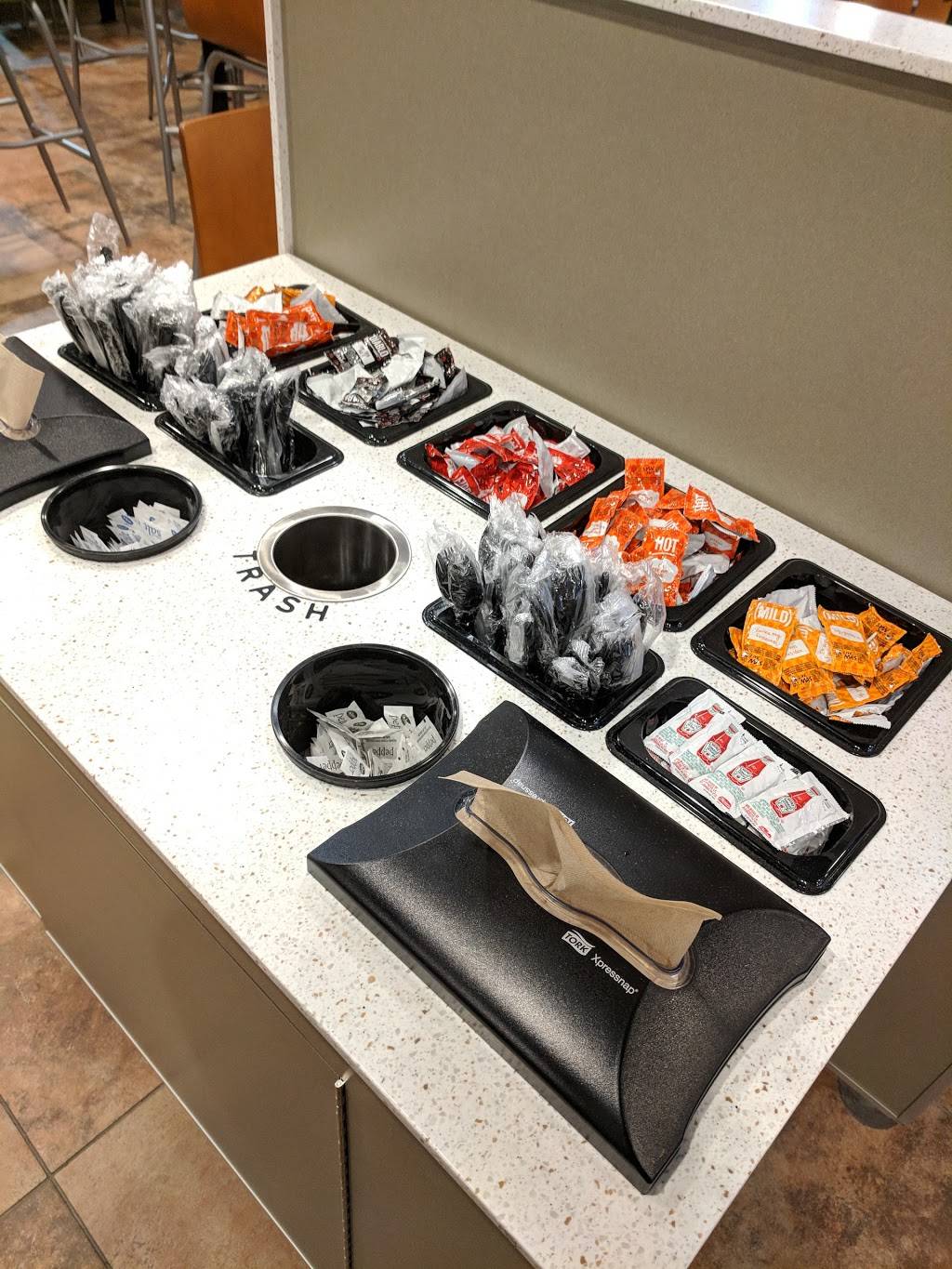 Taco Bell | meal takeaway | 2771 Heartland Dr, Coralville, IA 52241, USA | 3195452455 OR +1 319-545-2455