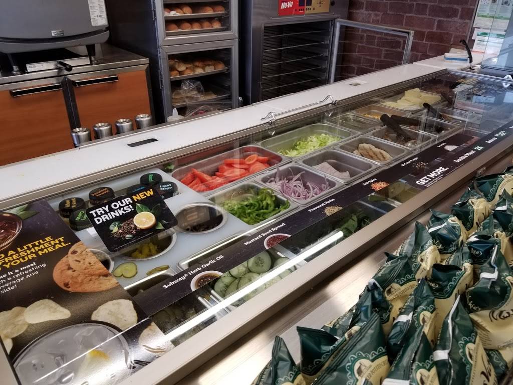 Subway | restaurant | 5851 IN-43 N, West Lafayette, IN 47906, USA | 7655672800 OR +1 765-567-2800