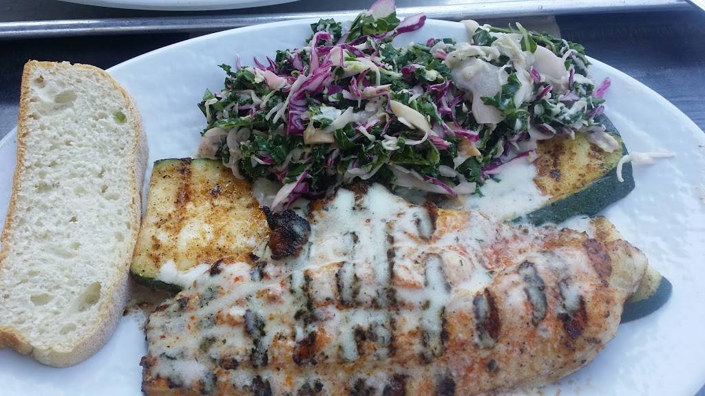 California Fish Grill | restaurant | 6150 Slauson Ave, Culver City, CA 90230, USA | 3105863242 OR +1 310-586-3242