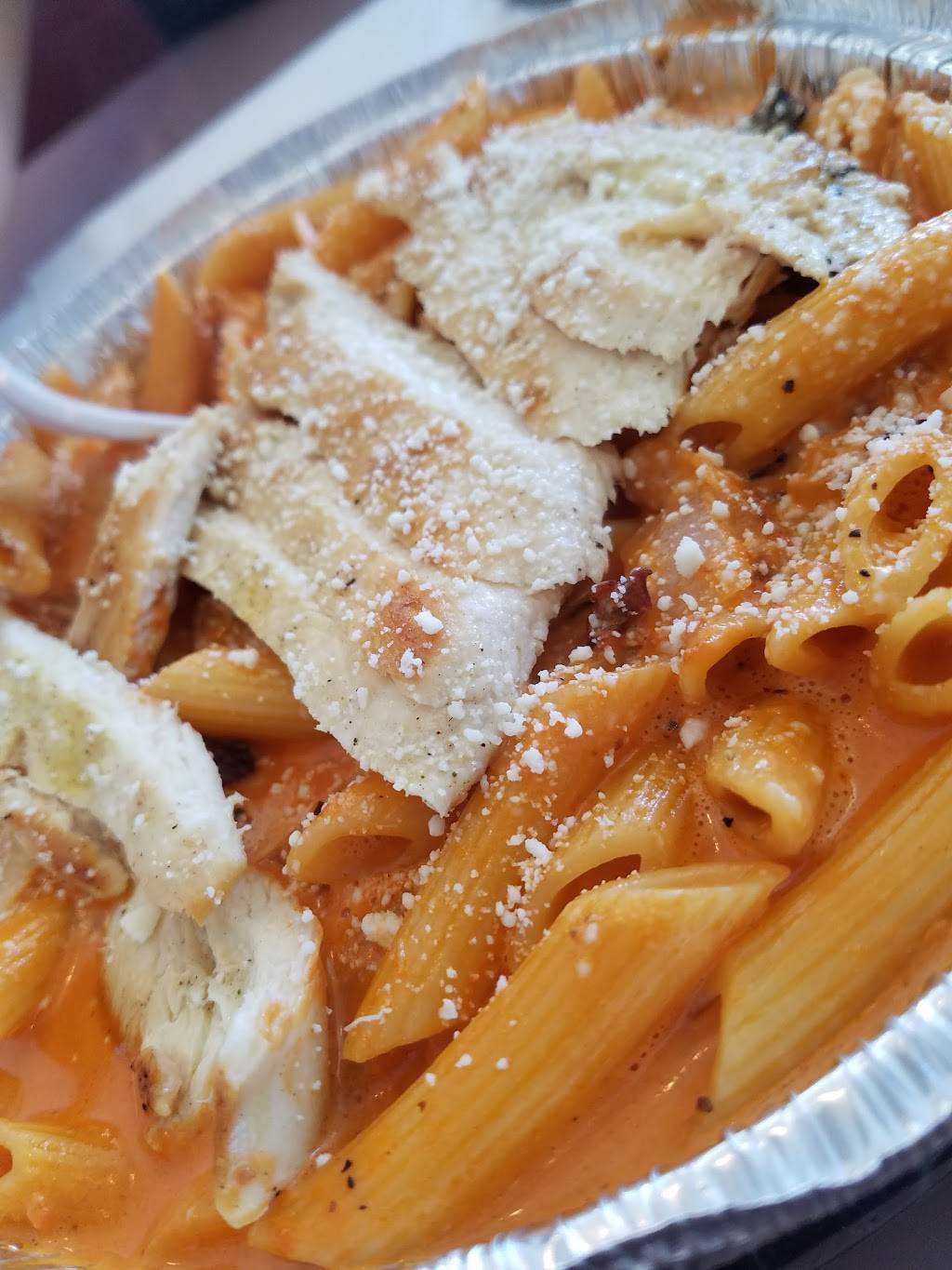 Milano Pizza | restaurant | 10 Farber Dr # 33, Bellport, NY 11713, USA | 6317760982 OR +1 631-776-0982