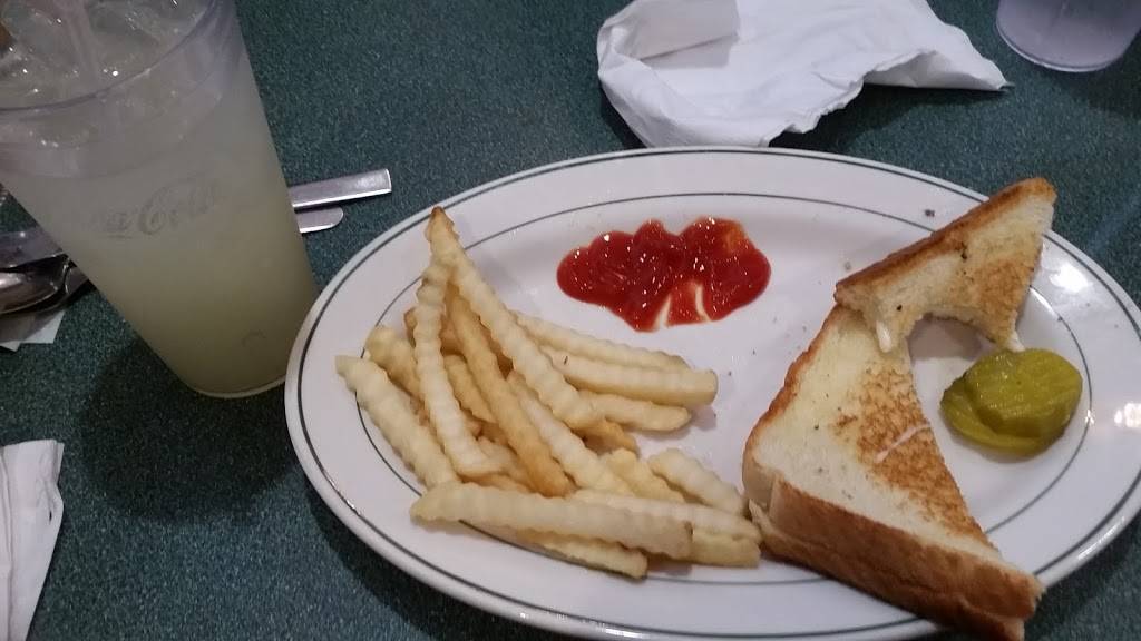 Mays Family Restaurant | restaurant | 2295 W Front St, Berwick, PA 18603, USA | 5707522700 OR +1 570-752-2700