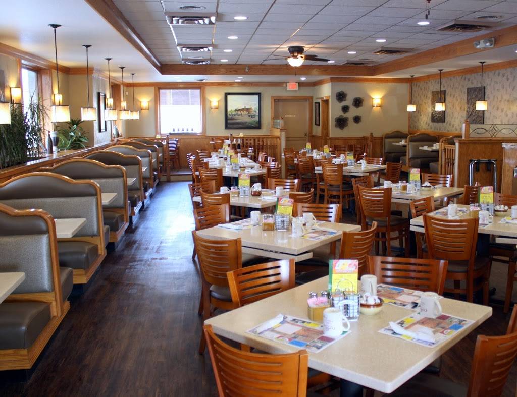 Cosmos House Of Pancakes | restaurant | 3232 St Joe Center Rd, Fort Wayne, IN 46835, USA | 2604926262 OR +1 260-492-6262