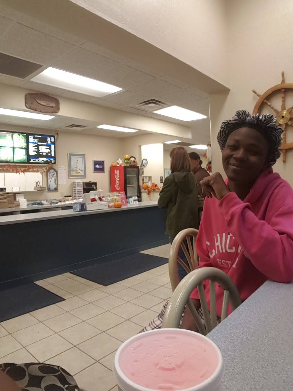 Moby Dick Seafood | restaurant | 4848 Shelbyville Rd, Louisville, KY 40207, USA | 5028970614 OR +1 502-897-0614