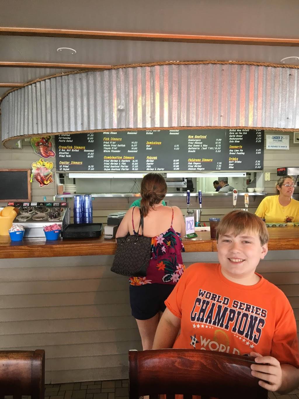 Bennos Cajun Seafood Restaurant | restaurant | 1212 Seawall Blvd, Galveston, TX 77550, USA | 4097624621 OR +1 409-762-4621