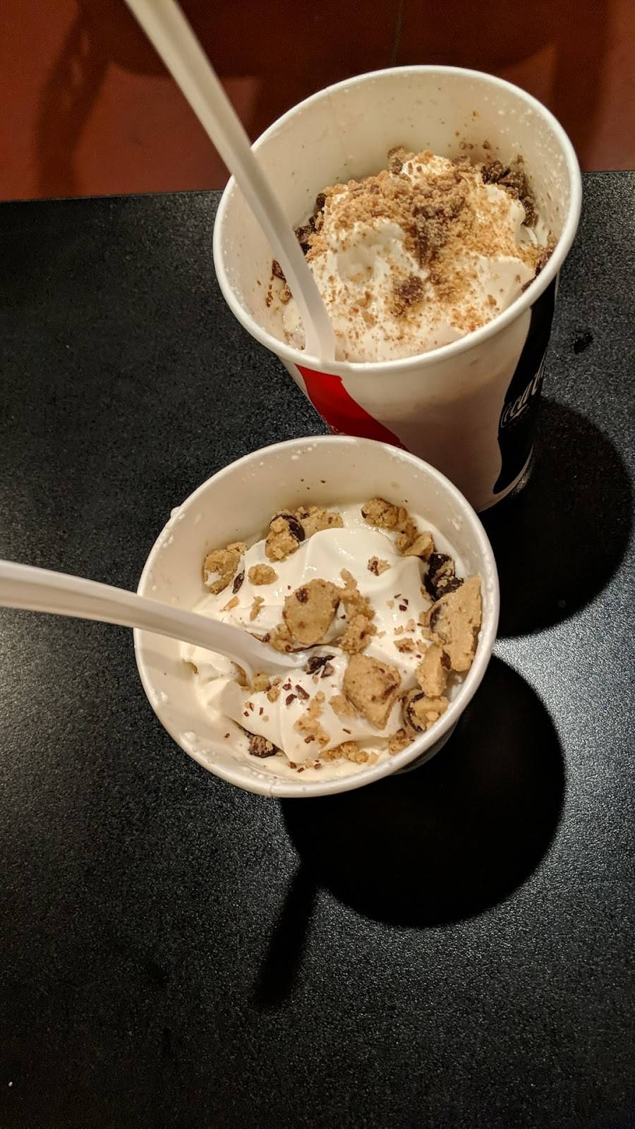 Youngs Restaurant & Ice Creamery | restaurant | 206 Meramec Station Rd, Valley Park, MO 63088, USA | 6362256677 OR +1 636-225-6677