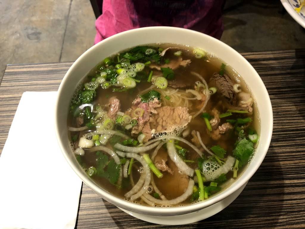 Pho Ga Cali | restaurant | 2540 Old Denton Rd #116, Carrollton, TX 75006, USA | 4698922075 OR +1 469-892-2075
