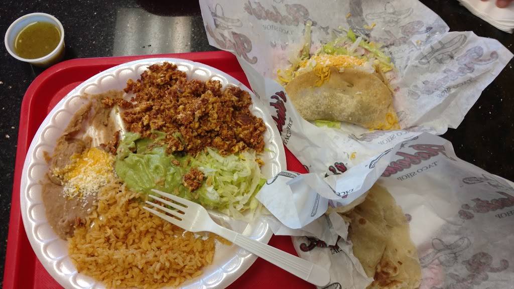 Robertos Taco Shop | restaurant | 4700 S Maryland Pkwy #130, Las Vegas, NV 89119, USA | 7029923296 OR +1 702-992-3296