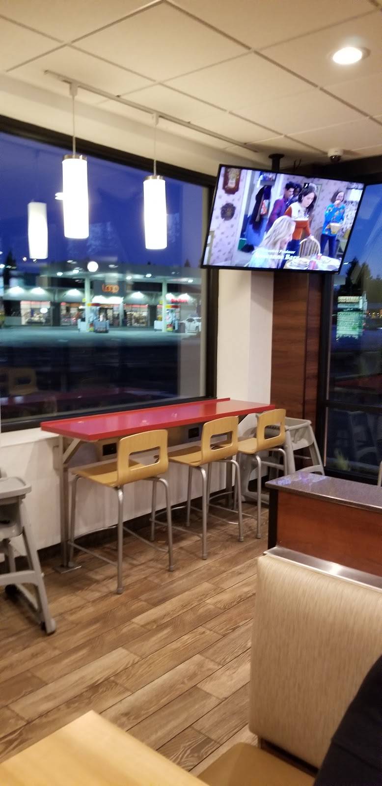 Wendys | restaurant | 1450 Trancas St, Napa, CA 94558, USA | 7072526855 OR +1 707-252-6855