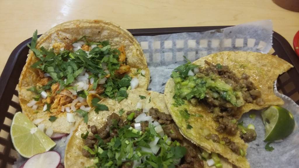 Taqueria Gomez | restaurant | 3635 W 31st St, Chicago, IL 60623, USA | 7733761863 OR +1 773-376-1863