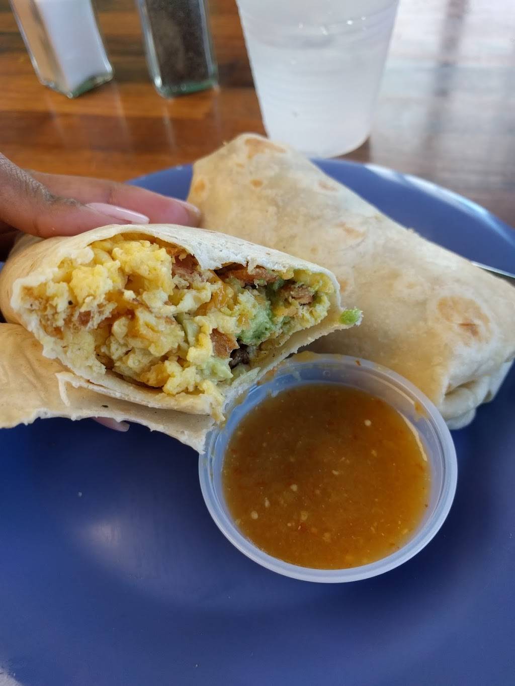 Brothers Burritos | restaurant | 24 11th St, Hermosa Beach, CA 90254, USA | 3103720707 OR +1 310-372-0707