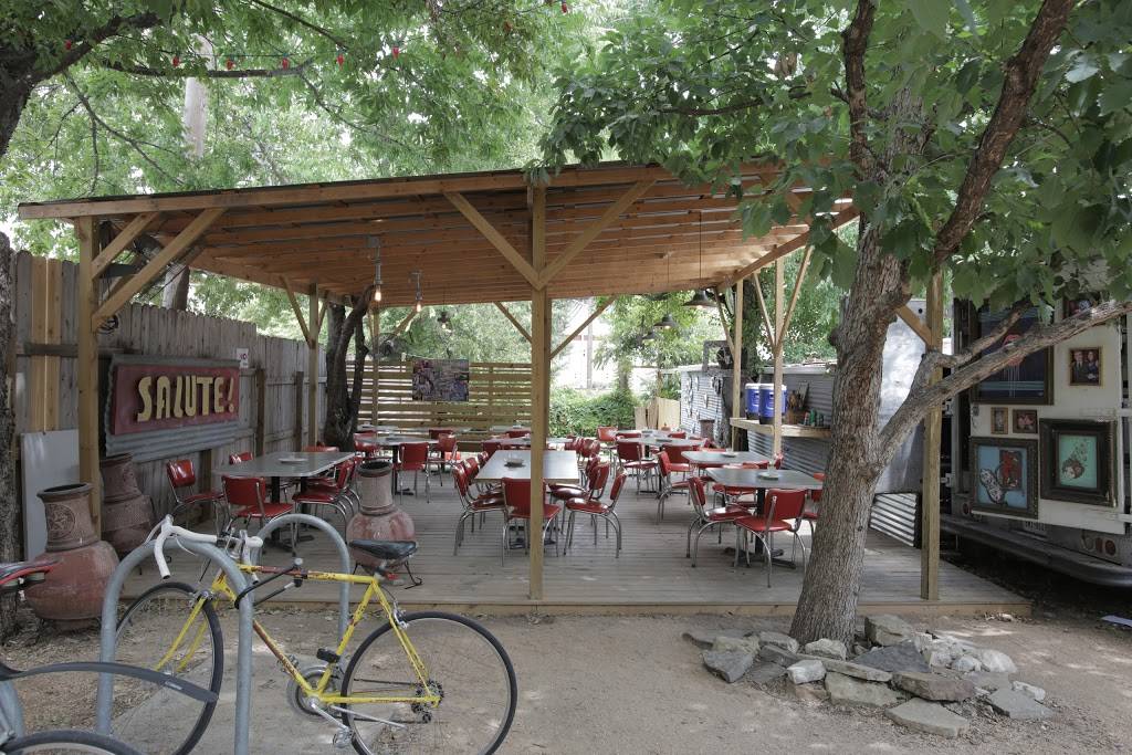 Patrizis | restaurant | 2307 Manor Rd, Austin, TX 78722, USA | 5125224834 OR +1 512-522-4834