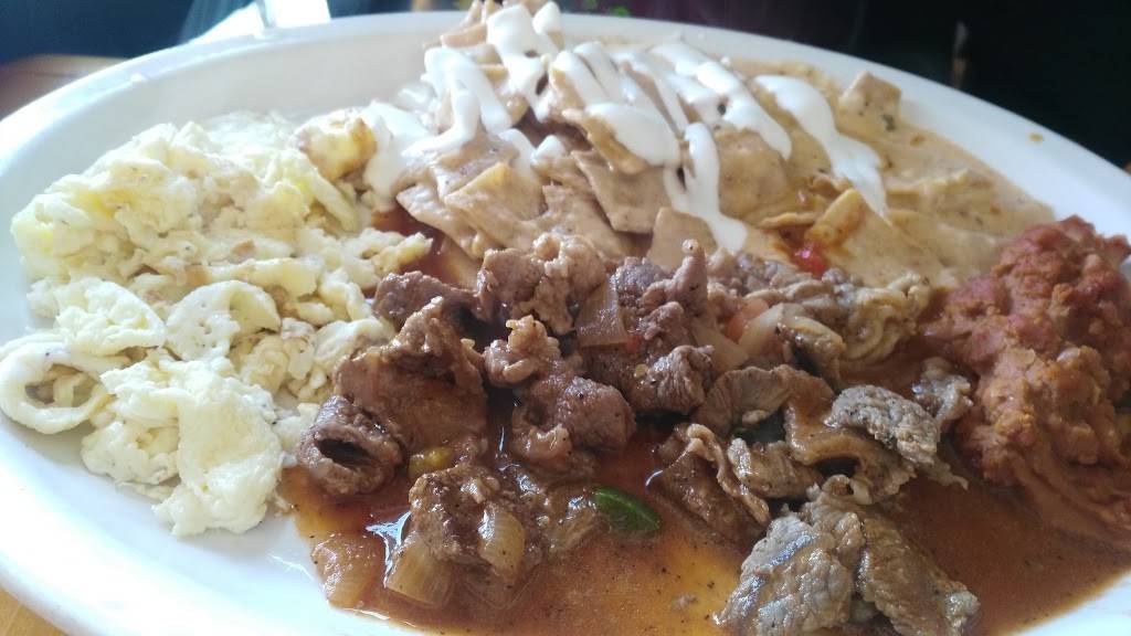 El Atoron | restaurant | Av. Martires de Chicago 602-622, Obrera 1a. Secc., 22625 Tijuana, B.C., Mexico | 6344077 OR +52 6344077