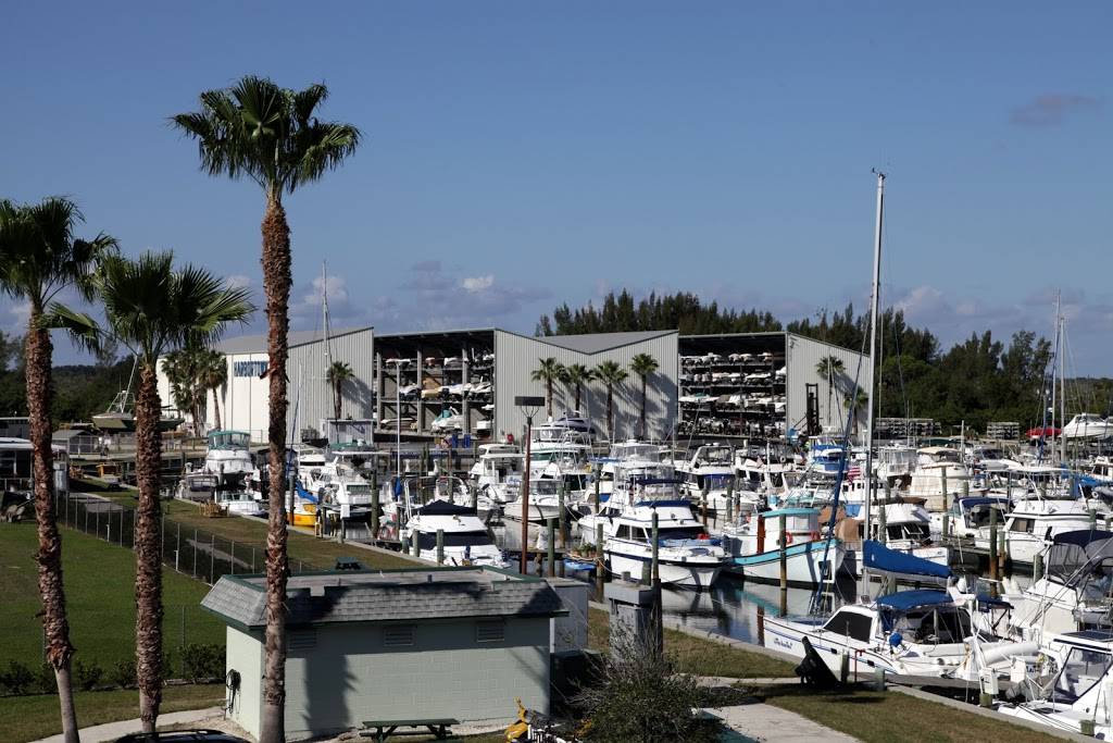 Harbortown Marina - Canaveral | restaurant | 2700 Harbortown Dr, Merritt Island, FL 32952, USA | 3214530160 OR +1 321-453-0160