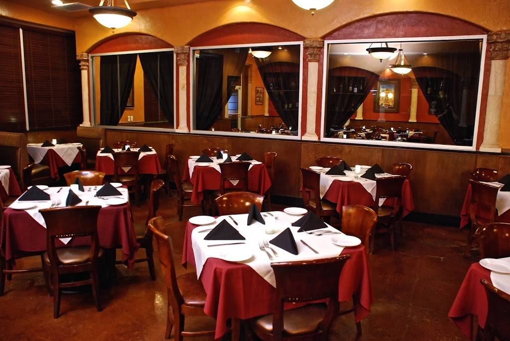 Scuzzis Italian Restaurant | restaurant | 24165 West Interstate 10 Frontage Road #433, San Antonio, TX 78257, USA | 2105491266 OR +1 210-549-1266
