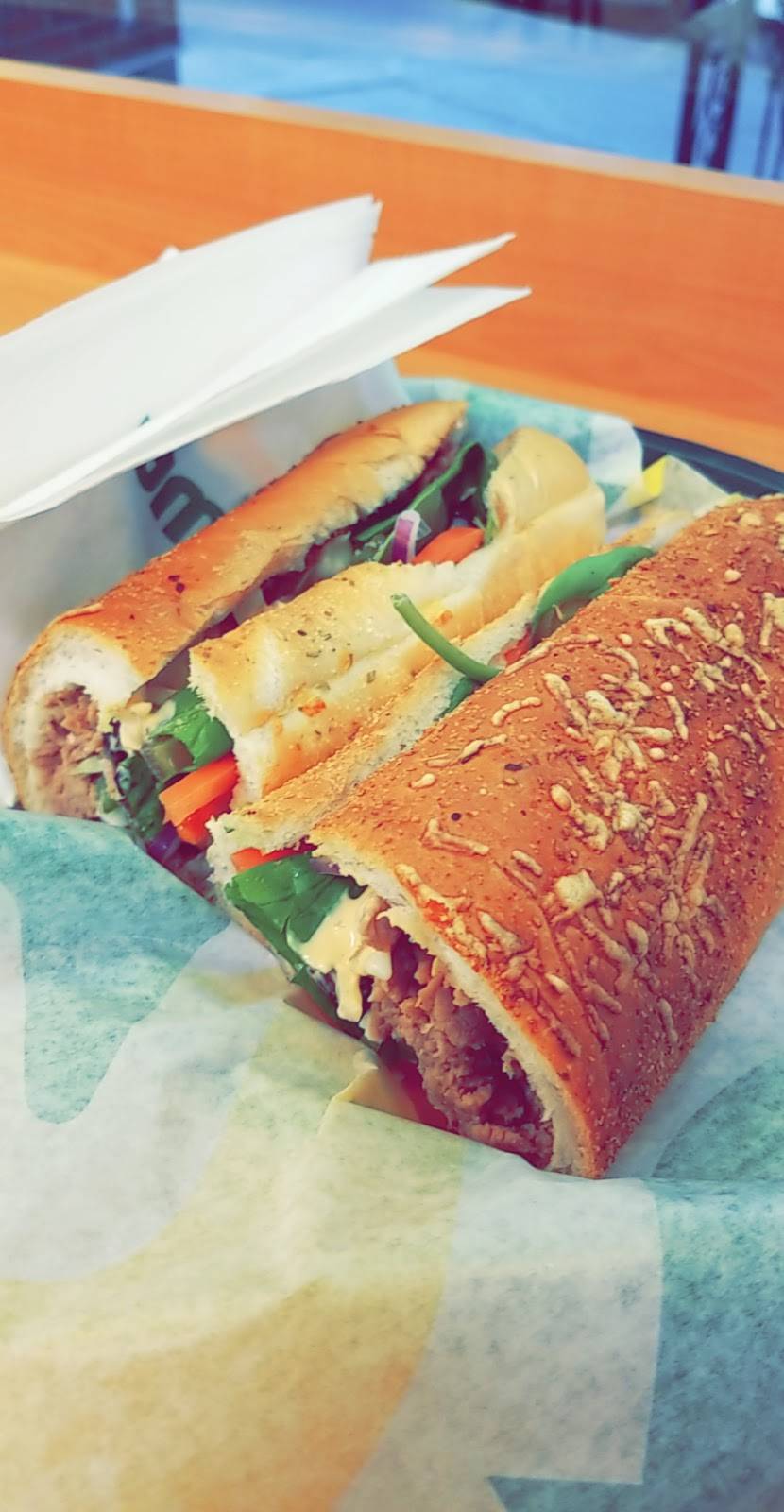 Subway | restaurant | Dongate Plaza, 751 Don Mills Rd Unit 1, North York, ON M3C 1S3, Canada | 4164225333 OR +1 416-422-5333