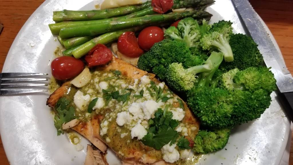 Chilis Grill & Bar | restaurant | 620 N Canal Blvd, Thibodaux, LA 70301, USA | 9854478144 OR +1 985-447-8144