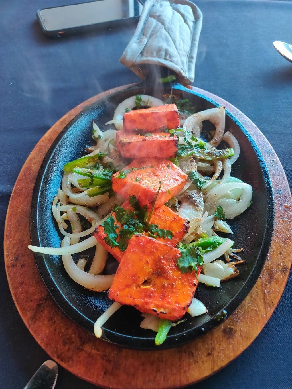 Sonas Indian Cuisine | restaurant | 1568 Highwoods Blvd, Greensboro, NC 27410, USA | 3366175171 OR +1 336-617-5171