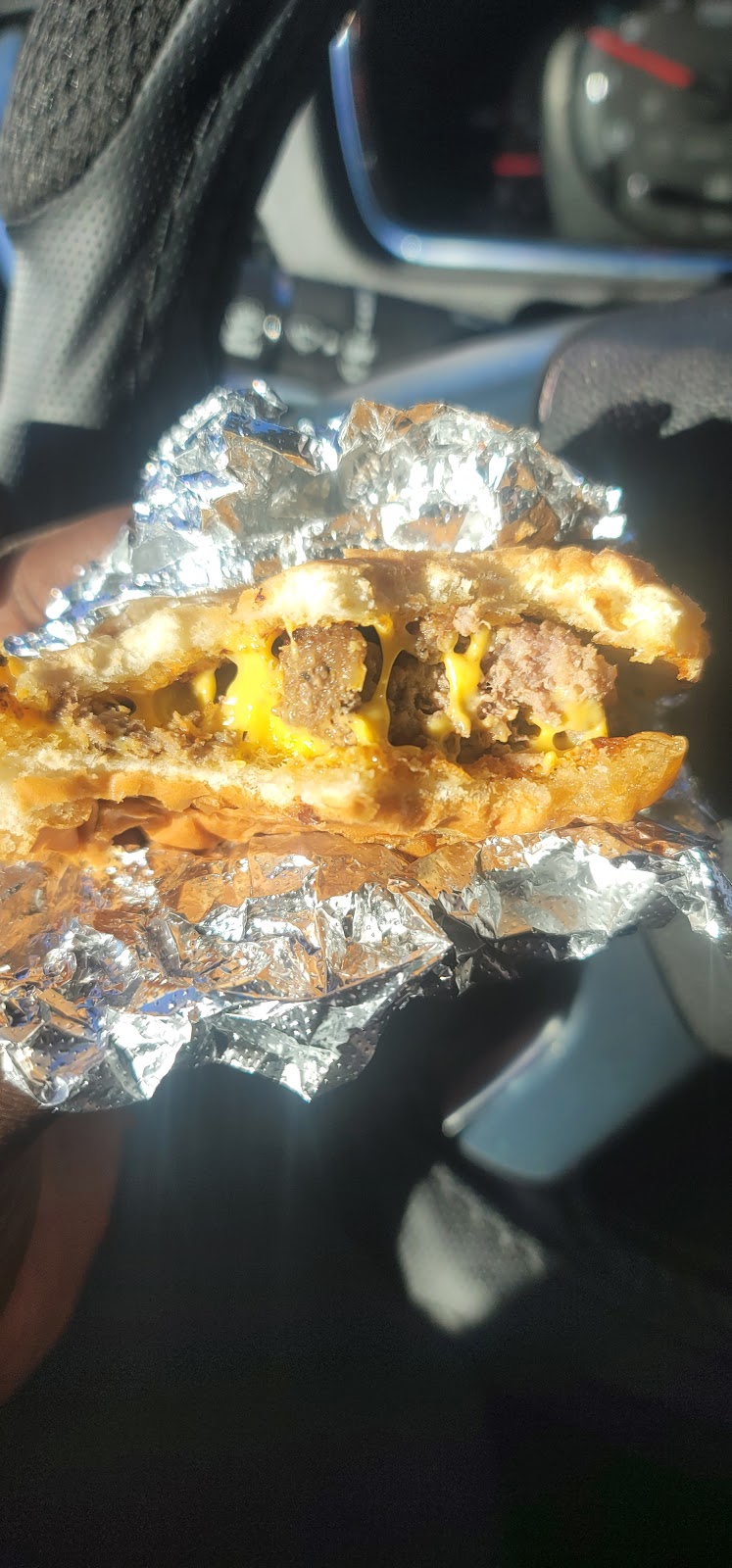 Berneals | restaurant | 2409 E 13th St N, Wichita, KS 67214, USA | 3166181500 OR +1 316-618-1500