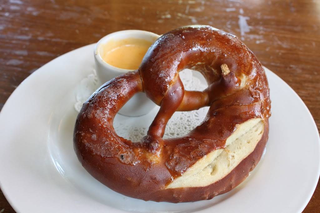 Ladyface Ale Companie - Alehouse & Brasserie | restaurant | 29281 Agoura Rd, Agoura Hills, CA 91301, USA | 8184774566 OR +1 818-477-4566