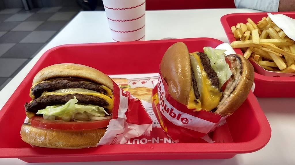 In-N-Out Burger | restaurant | 5590 Cottle Rd, San Jose, CA 95123, USA | 8007861000 OR +1 800-786-1000