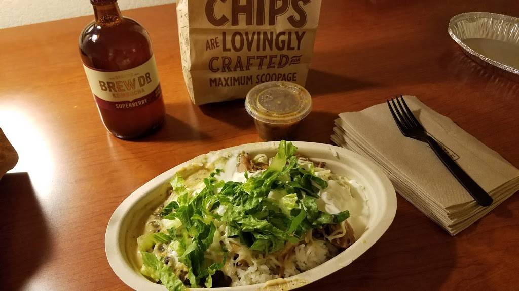 Chipotle Mexican Grill | restaurant | 300 Constitution Dr Ste 103, Virginia Beach, VA 23462, USA | 7576719460 OR +1 757-671-9460