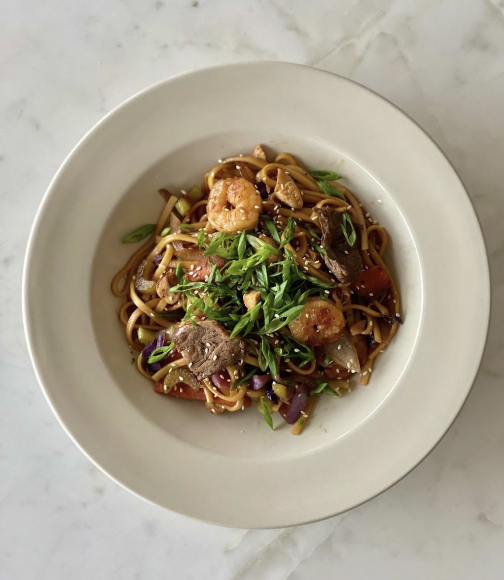 Hei Hei American-Chinese | restaurant | 9660 Audelia Rd Suite 117, Dallas, TX 75238, USA | 9726855583 OR +1 972-685-5583