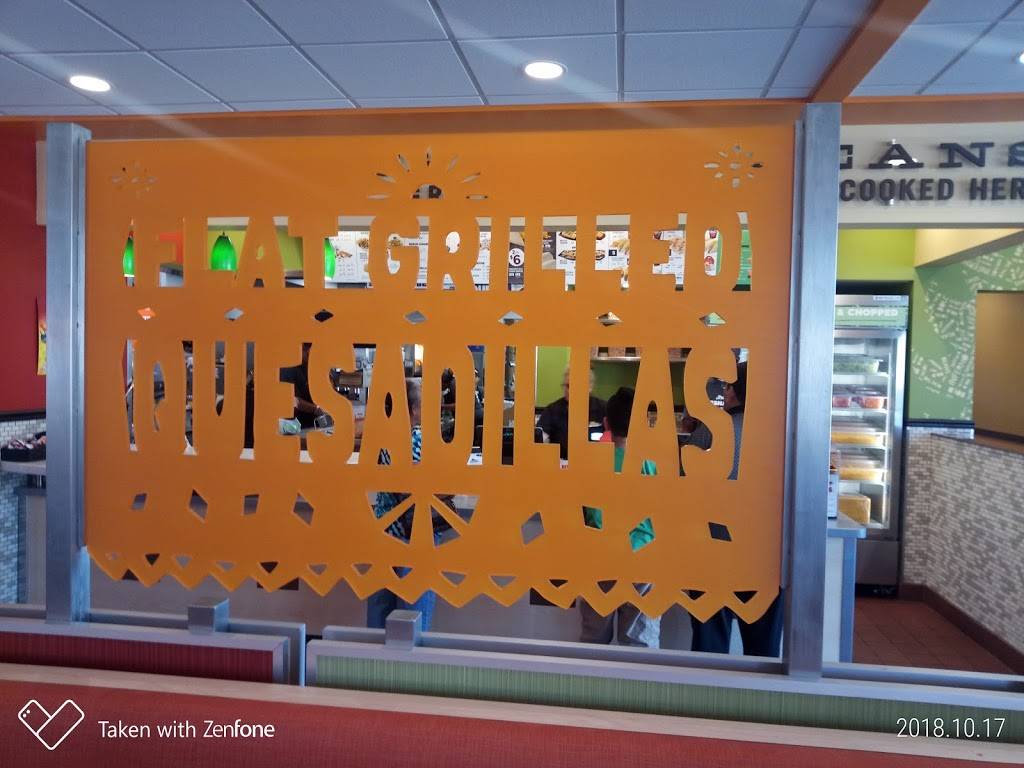 Del Taco | restaurant | 765 N Lake Ave, Pasadena, CA 91104, USA | 6262961204 OR +1 626-296-1204