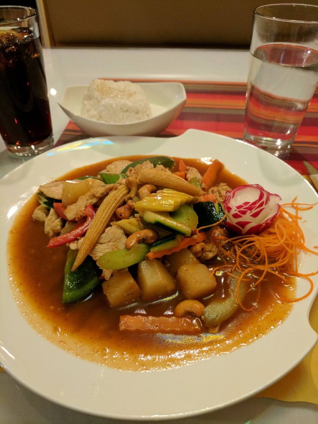 Sa-Tang | restaurant | 402 Main St, South Kingstown, RI 02879, USA | 4012844220 OR +1 401-284-4220