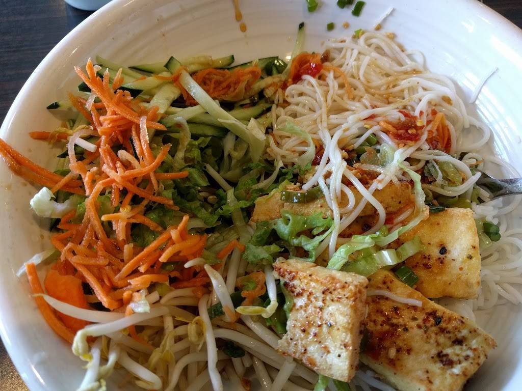 Kim Son Cafe | restaurant | 12311 Kingsride Ln, Houston, TX 77024, USA | 7139849200 OR +1 713-984-9200