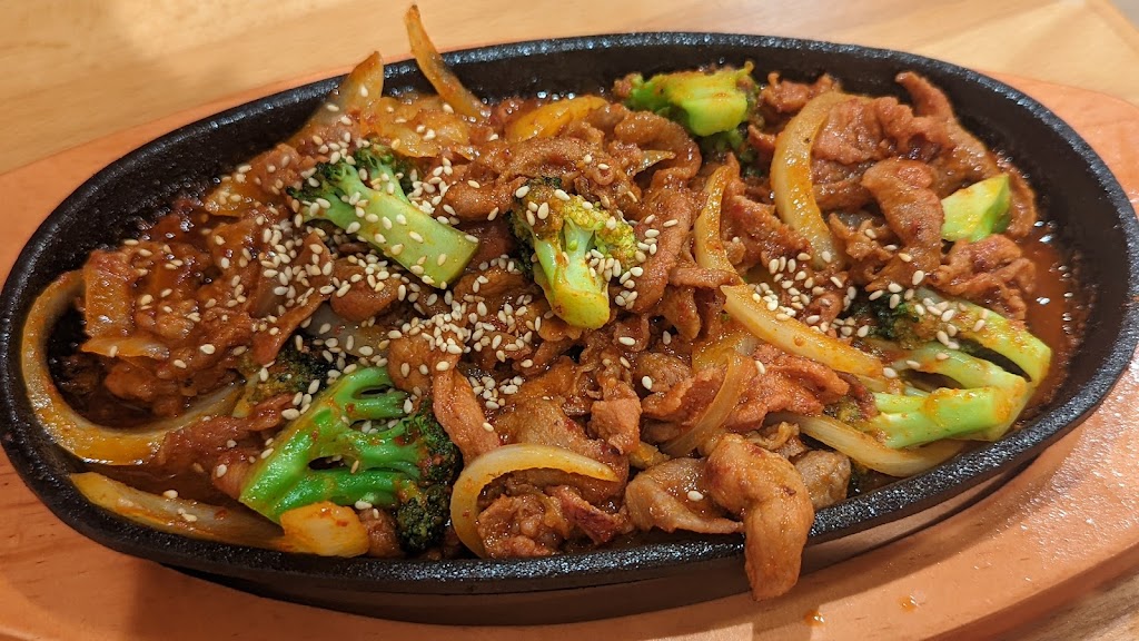 Rateba Grill & Ramen | restaurant | 3075 Nutley St, Fairfax, VA 22031, USA | 5714077501 OR +1 571-407-7501