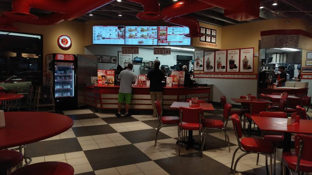 Freddys Frozen Custard & Steakburgers | restaurant | 10611 Broad River Rd, Irmo, SC 29063, USA | 8037641038 OR +1 803-764-1038