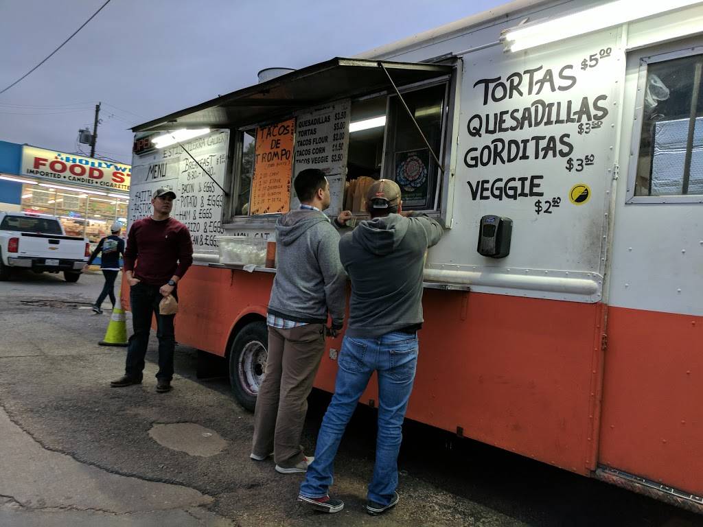 Estila Tierra Caliente | restaurant | 3810 McDuffie St, Houston, TX 77098, USA | 7135849359 OR +1 713-584-9359