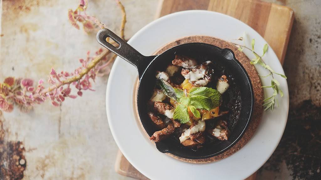 Marquee Steakhouse & Piano Lounge | restaurant | 500 Steeles Ave E #2, Milton, ON L9T 3P7, Canada | 2898785717 OR +1 289-878-5717