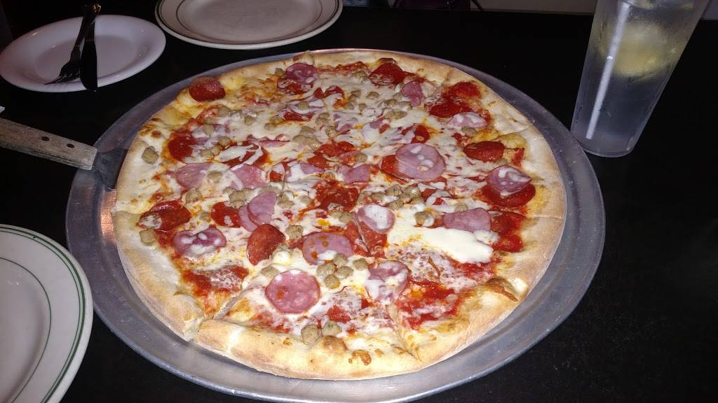 Amore Pasta & Pizza | restaurant | 4709 TX-121, The Colony, TX 75056, USA | 9726241313 OR +1 972-624-1313